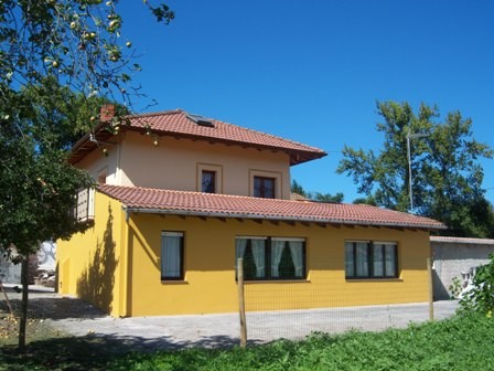  Casa de aldea les quintanes