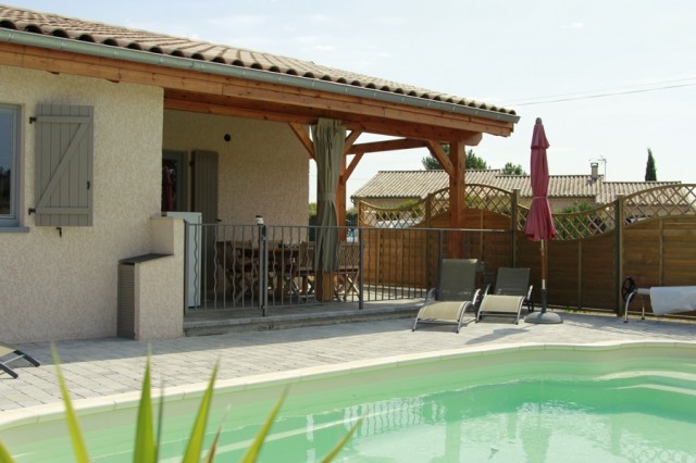 Photo Maison / Villa Lablachere Gite beauzonnette